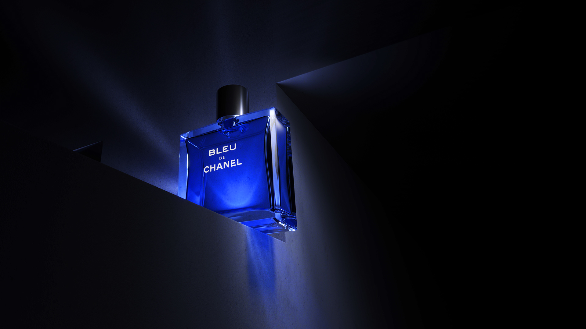 Fragrance_Bleu_De_Chanel